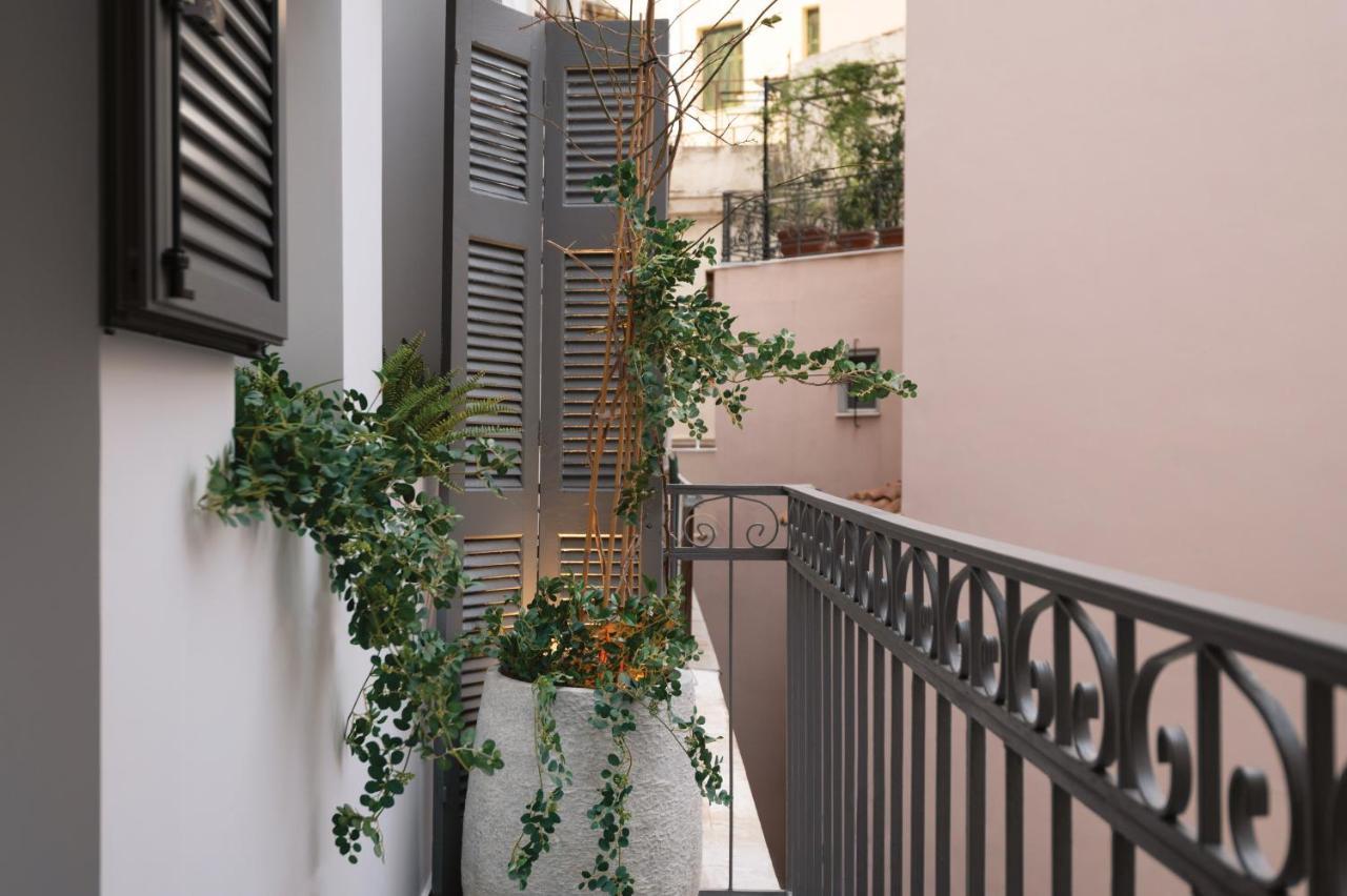 Adrianou At Heart Of Plaka Apartamento Atenas Exterior foto